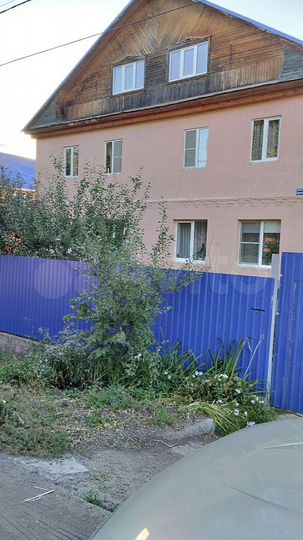 Дом 220 м² на участке 14 сот.