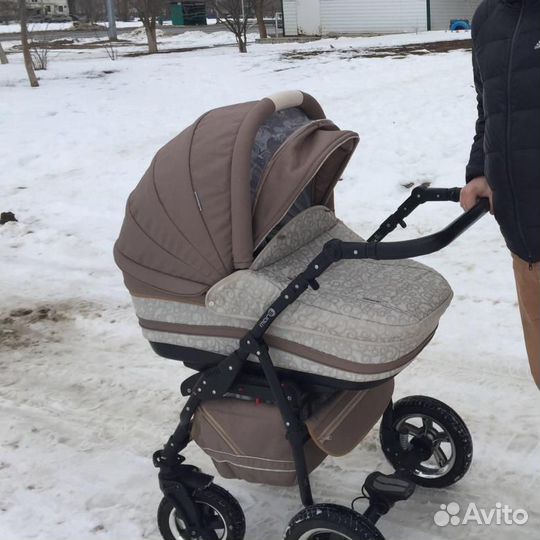 Коляска Марс и комбинезоны