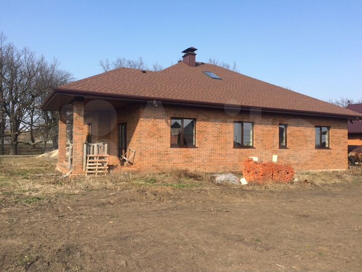 Дом 250 м² на участке 15 сот.