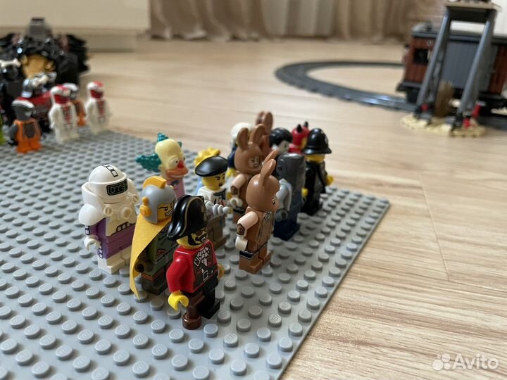 Lego фигурки