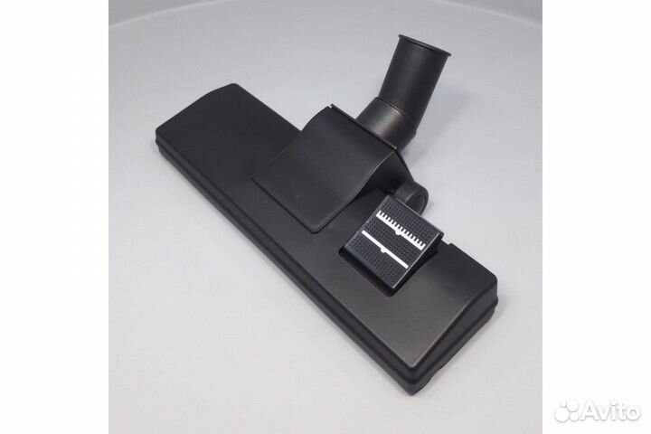 Щетка для пылесоса универсальная D32мм