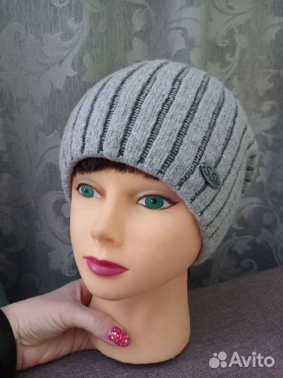 Шапка новая (шерсть ламы)