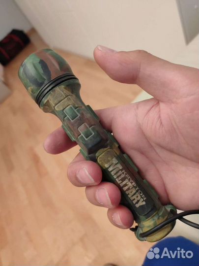 Фонарик водонепроницаемый