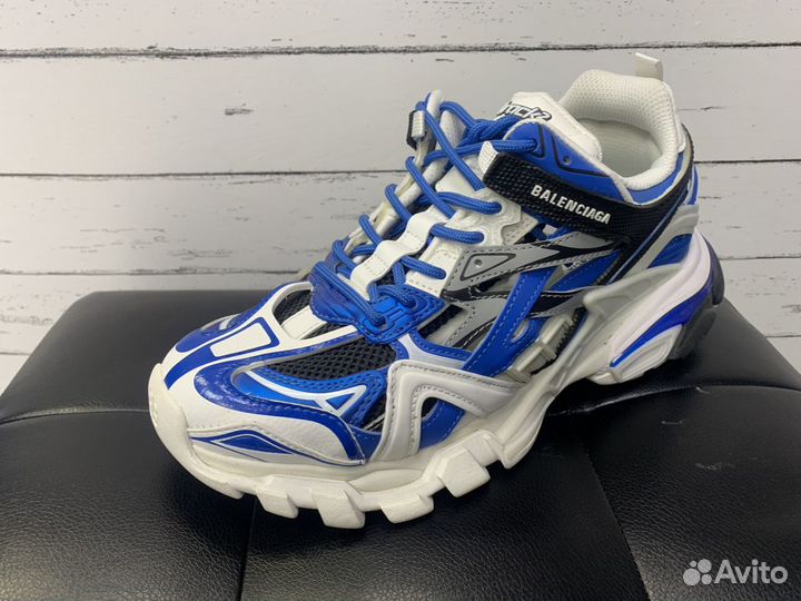 Balenciaga track 2