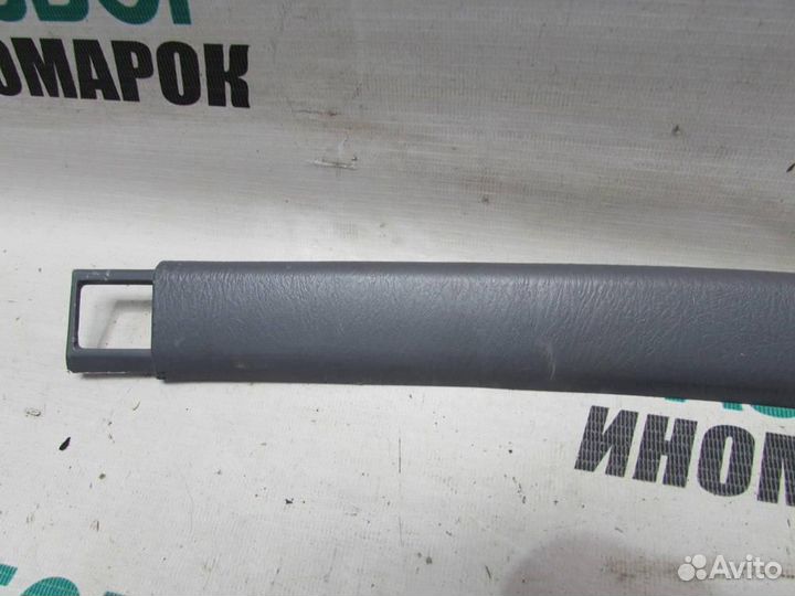 Обшивка стойки для Mazda BT-50 2006-2012г