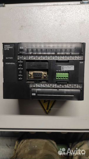 Контроллер omron