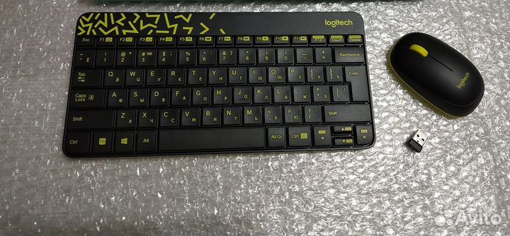 Комплект клавиатура + мышь Logitech MK240 nano