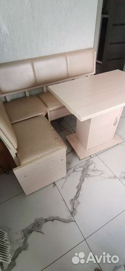 Кухонный уголок