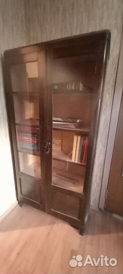 Книжный шкаф СССР 50-60 года