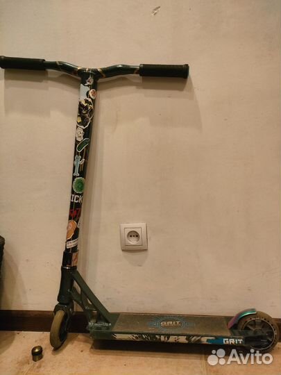 Трюковой самокат