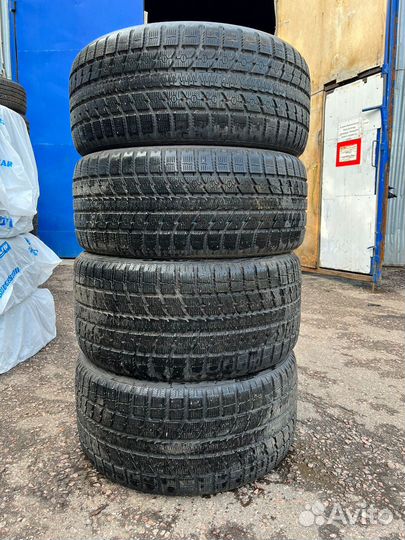 Toyo Observe GSi-5 275/40 R20 и 315/35 R20 110Q