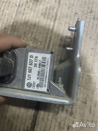 Датчик ускорения volkswagen golf 4