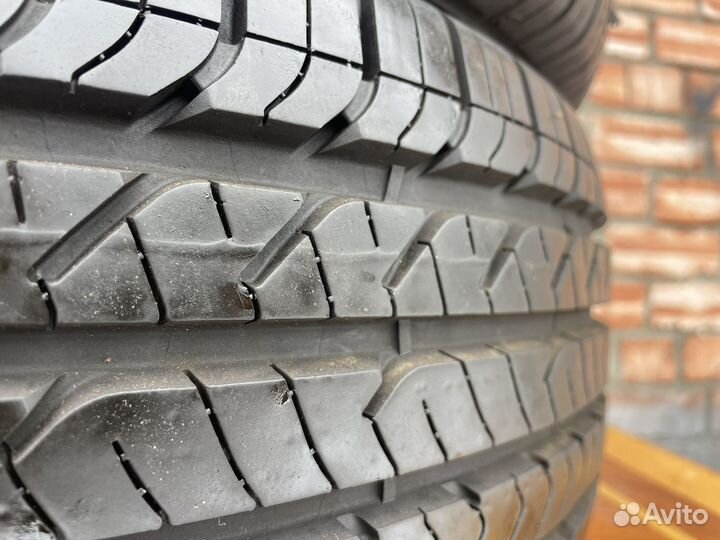 Goodyear Eagle Sport 225/55 R17