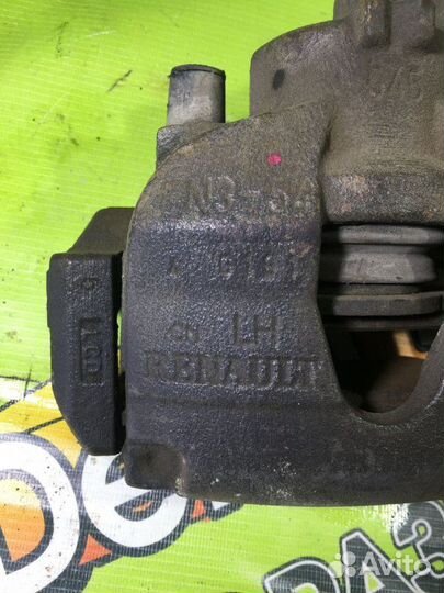 Суппорт тормозной передний левый Renault Megane 2