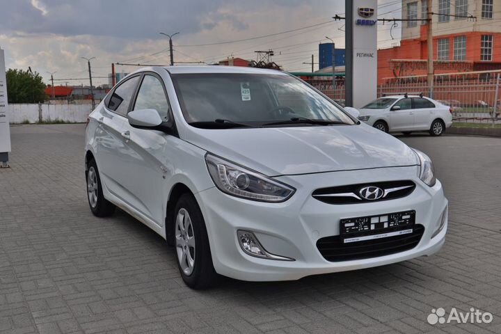 Hyundai Solaris 1.6 AT, 2014, 71 823 км