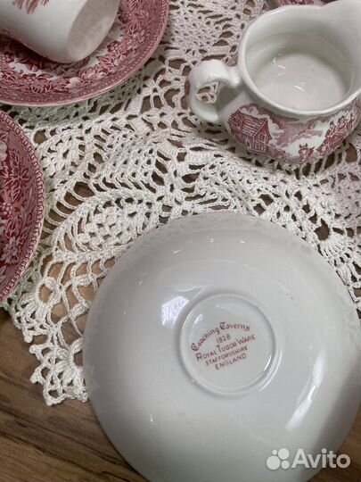 Чайный сервиз Royal Tudor Ware попредметно