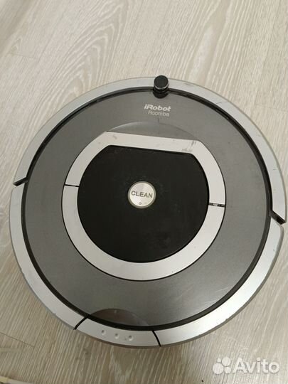 Продам робот пылесос айробот румба