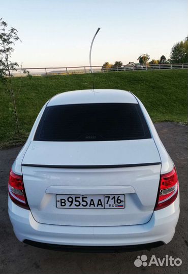 Лип спойлер на лада