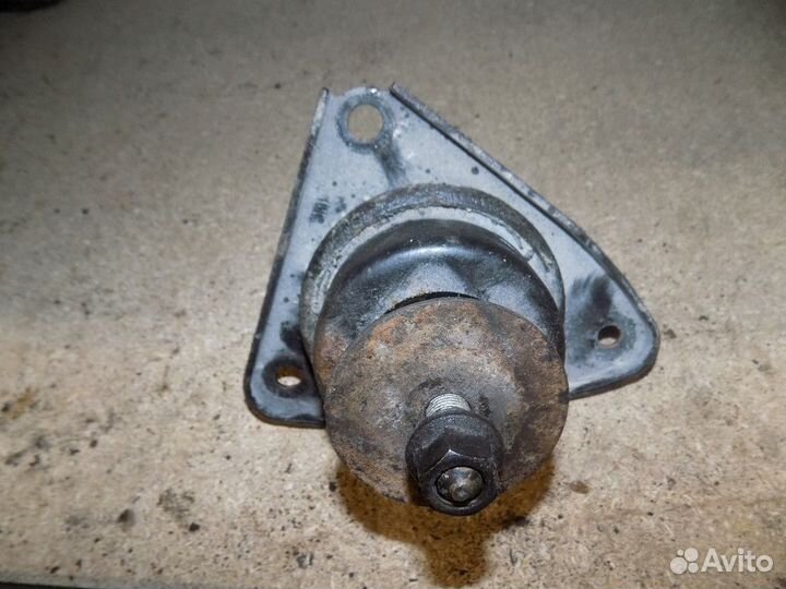 Опора двигателя правая Elantra 2006-2011