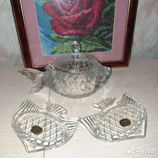 Икорницы разные, пепельница, салатник от