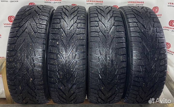 Nokian Tyres Hakkapeliitta R2 SUV 215/65 R16