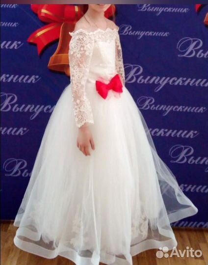 Платье шикарное праздничное