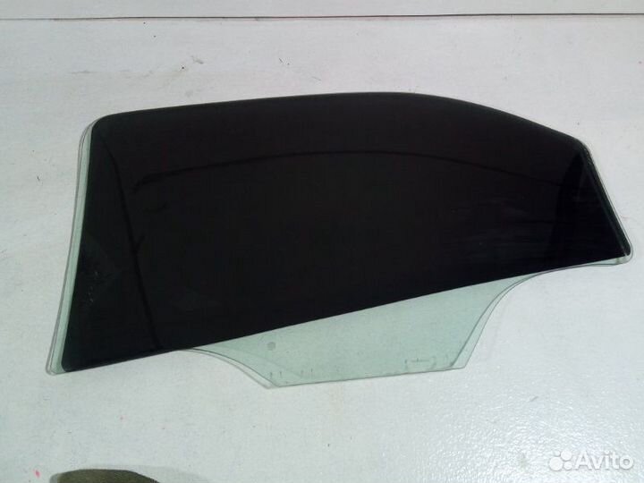 Стекло двери заднее правое Chevrolet Cobalt J200