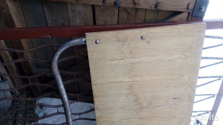 Кровать металлическая