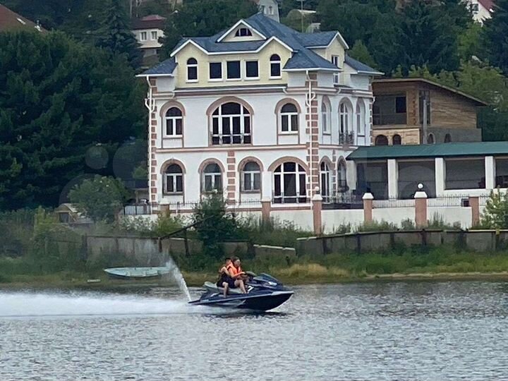 Дом 357 м² на участке 4 сот.