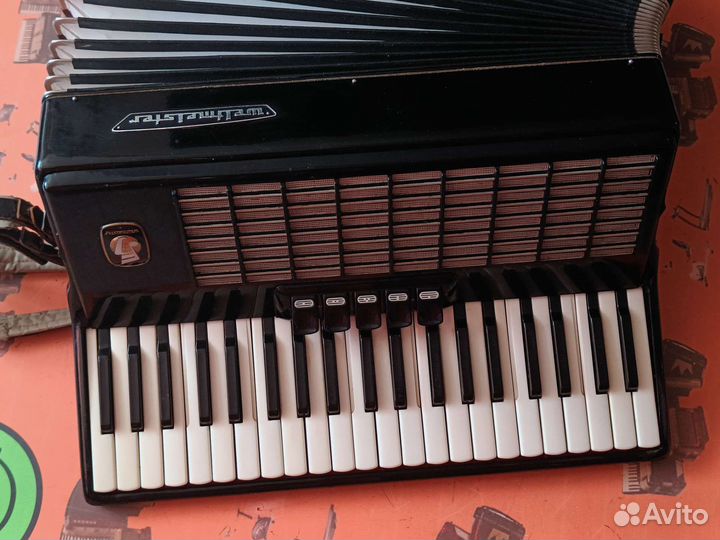 Аккордеон weltmeister/Скупка/ полный 4/4