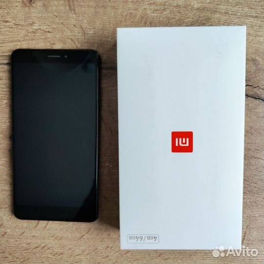 Xiaomi Mi Max 2, 4/64 ГБ