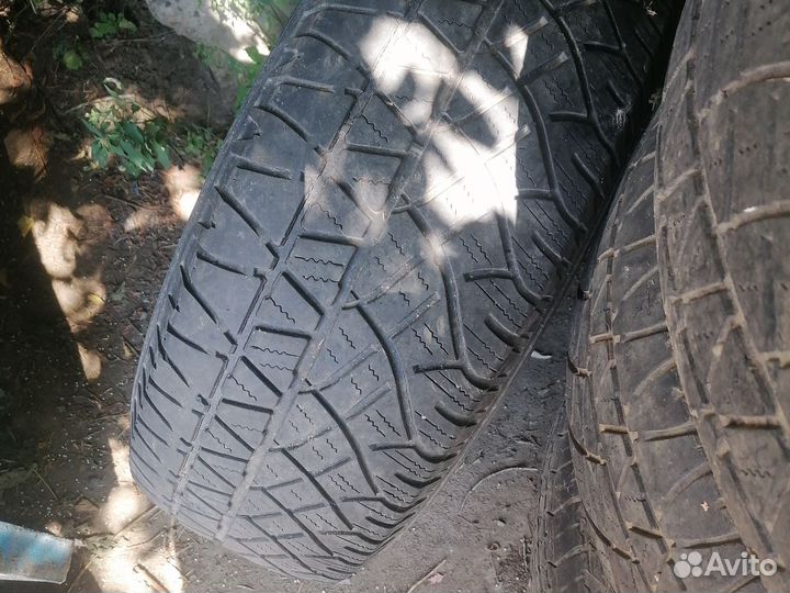 Michelin Latitude Cross 275/70 R16 114