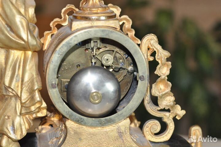 Старинные французские каминные часы Pichon