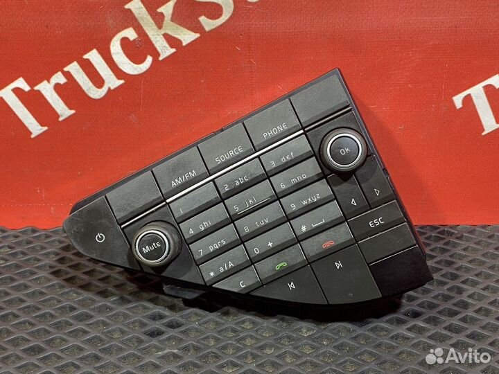 Панель управления мультимедиа Volvo FH