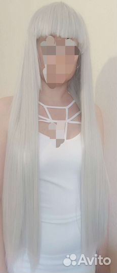 Искусственный пепельный парик