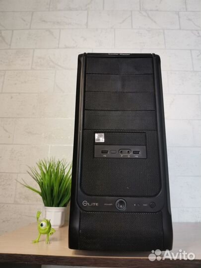 Игровой компьютер Core i3 + 12gb + SSD + RX 560 4g