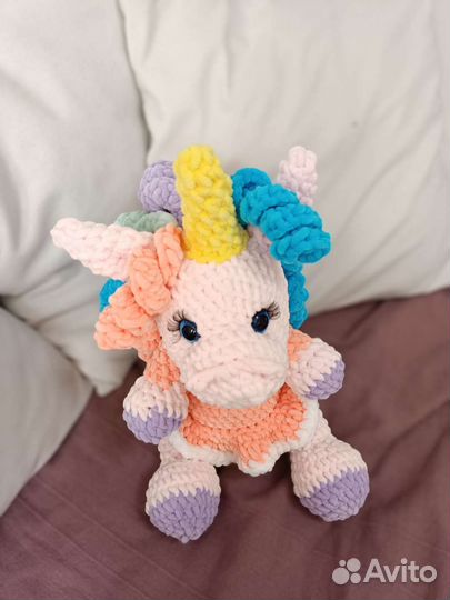 Плюшевый единорог