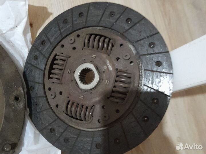 Маховик и корзина сцепления хундай солярис1.6