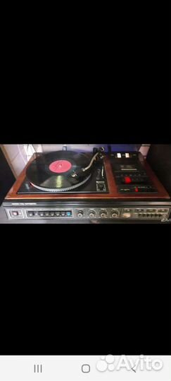 Проигрыватель винила вега