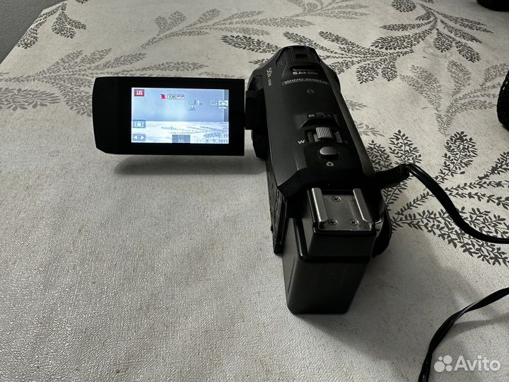 Камера Panasonic HC- V770