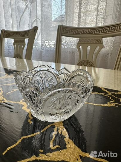 Ваза хрустальная