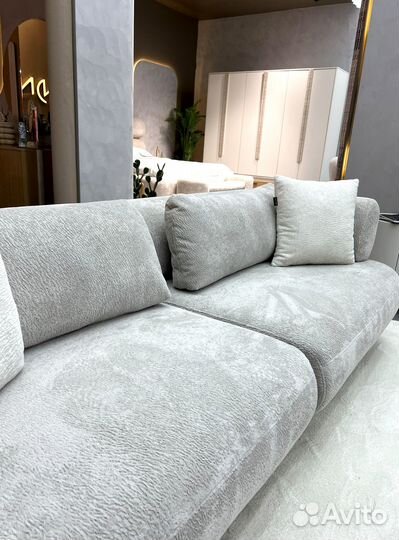 Новинка выставки В турции 25 года диван боливия