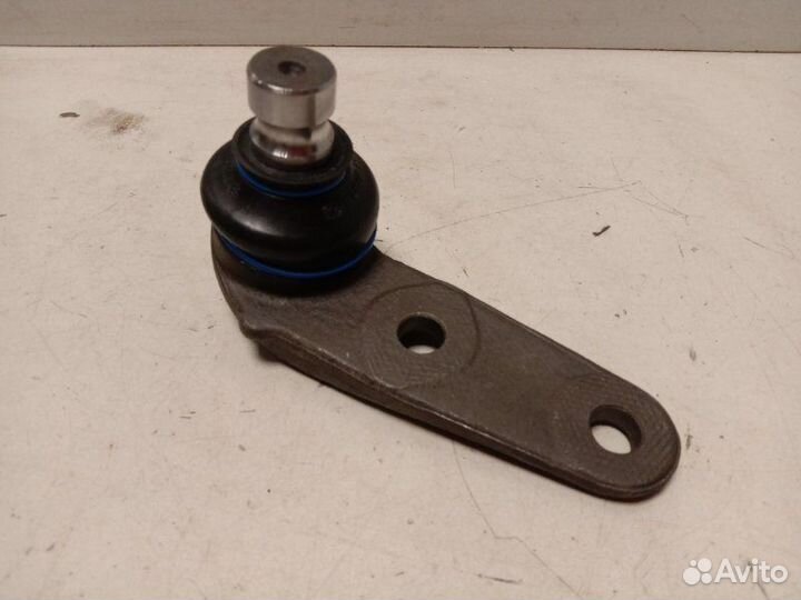 Опора шаровая левая Audi 80/90 B3 1986-1991 120C