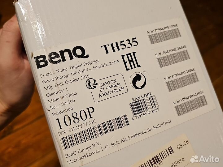 Проектор BenQ TH535 в состоянии нового