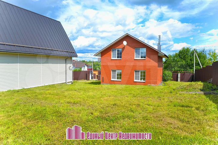 Дом 110 м² на участке 10,4 сот.