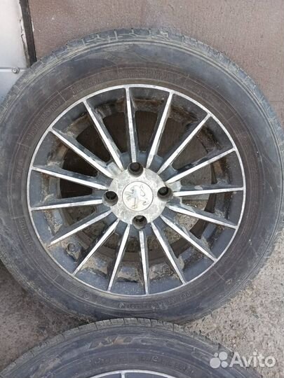 Комплект литых дисков R15x6.5 4x108