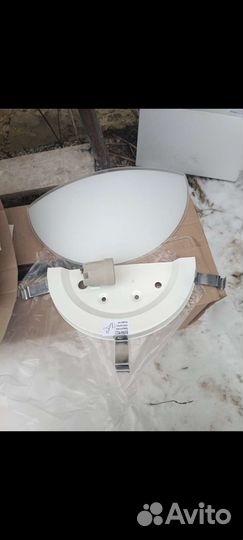 Настенные,потолочные светильники