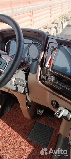 FAW JH6 с полуприцепом, 2023