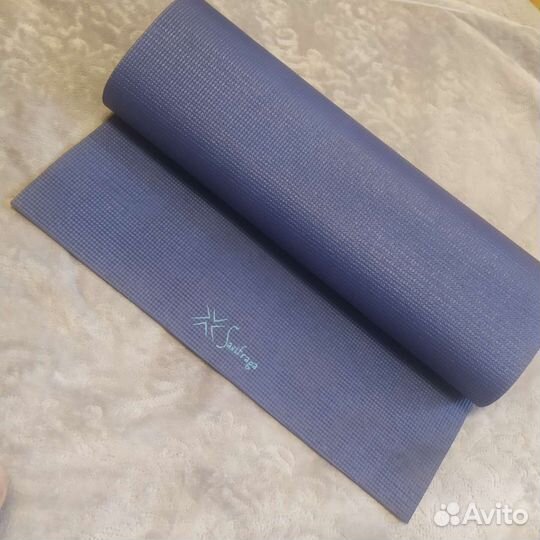 Коврик для йоги и фитнеса