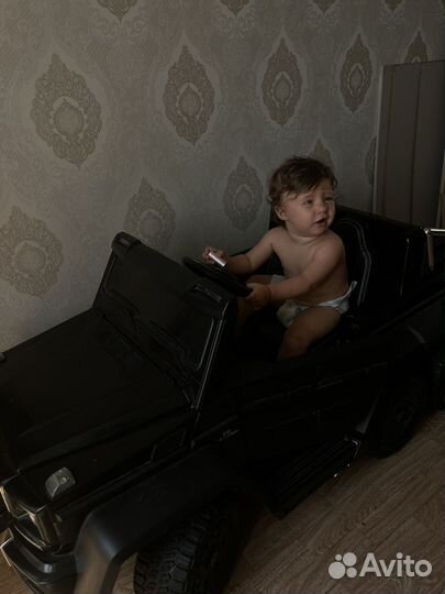 Детский электромобиль mercedes бу